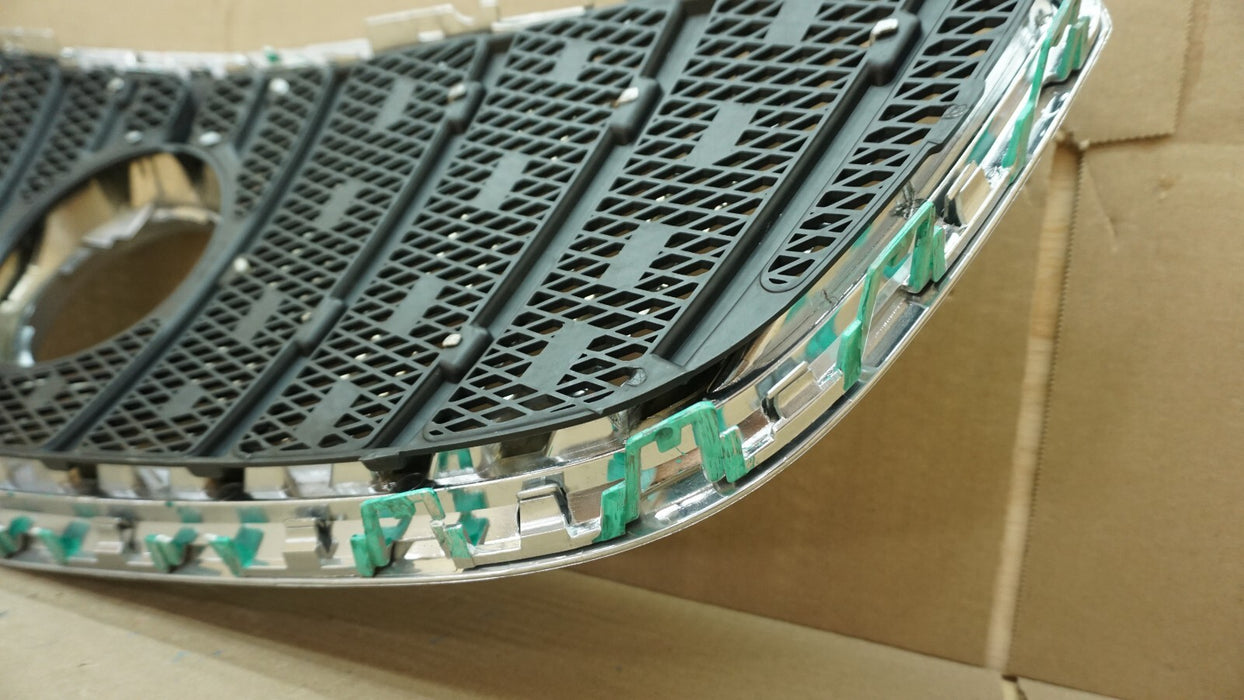 2010-2013 BUICK LACROSSE FRONT CENTER BUMPER GRILLE GRILL OEM 10 11 12 13