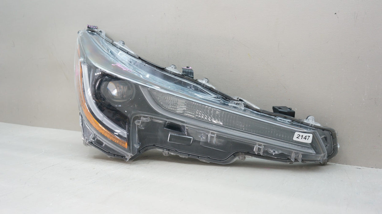 2020-2022 TOYOTA COROLLA FRONT RIGHT PASSENGER SIDE HALOGEN HEADLIGHT OEM