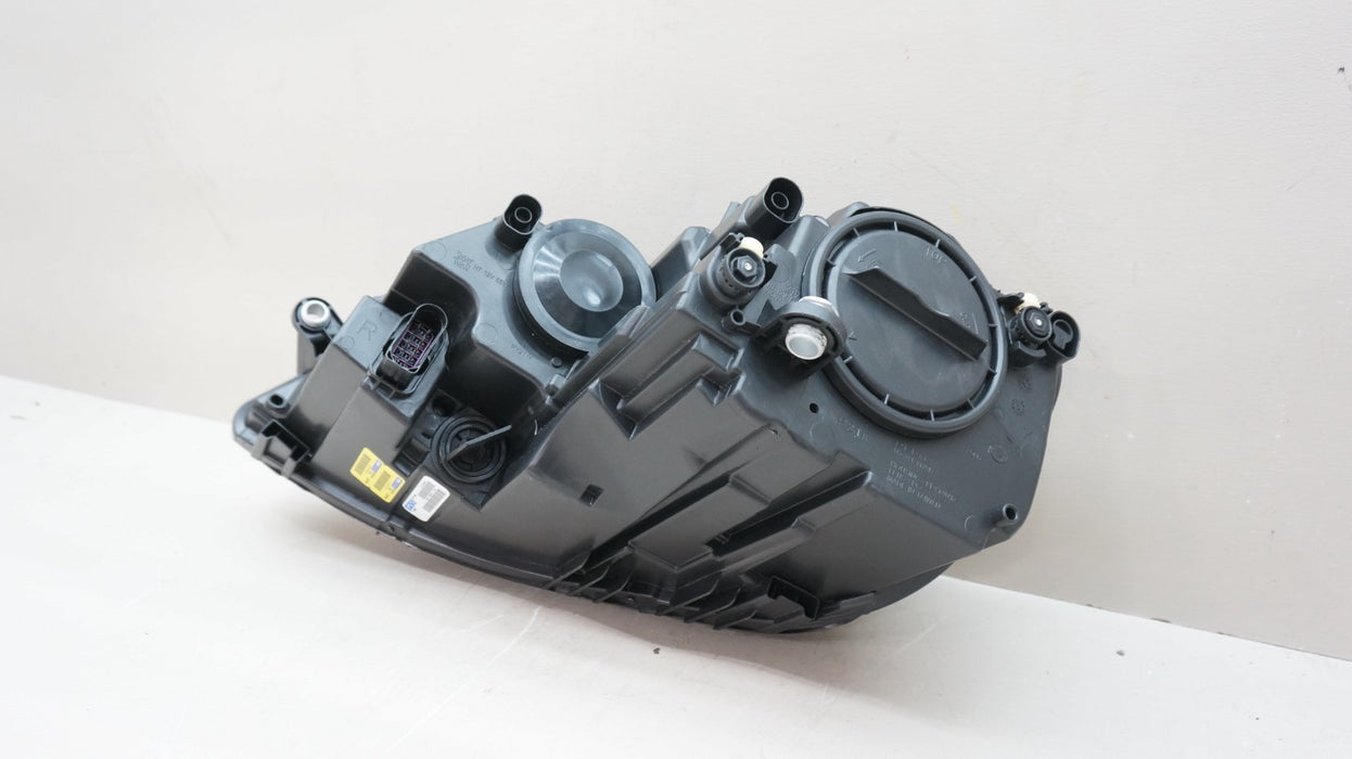 2011-2018 VOLKSWAGEN JETTA FRONT RIGHT SIDE HALOGEN HEADLIGHT AFTERMARKET *MINT*