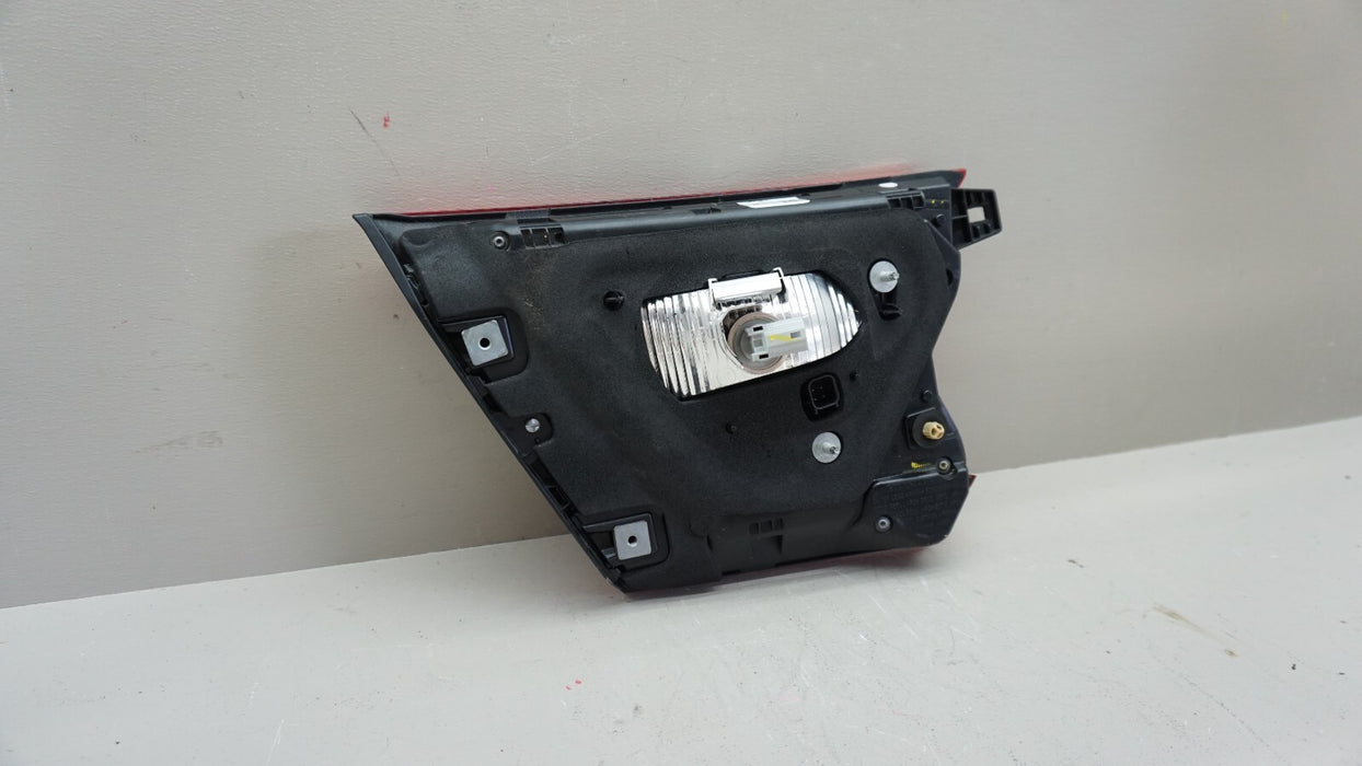 2018-2019 HONDA ACCORD REAR RIGHT SIDE INNER TAIL LIGHT LAMP OEM 34150-TVA-A013