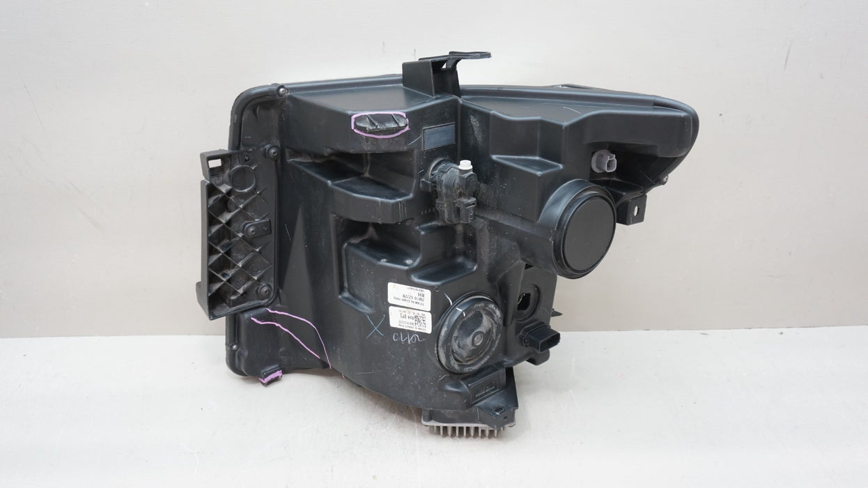 2016-2019 NISSAN TITAN FRONT RIGHT SIDE HID LED HEADLIGHT OEM 26010EZ22B