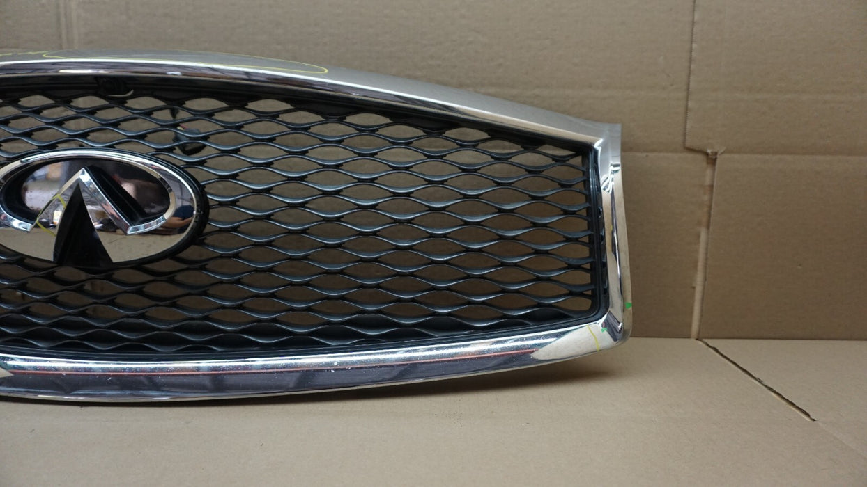 2015-2019 INFINITI Q70L Q70 FRONT UPPER RADIATOR GRILL GRILLE W/ CAMERA OEM