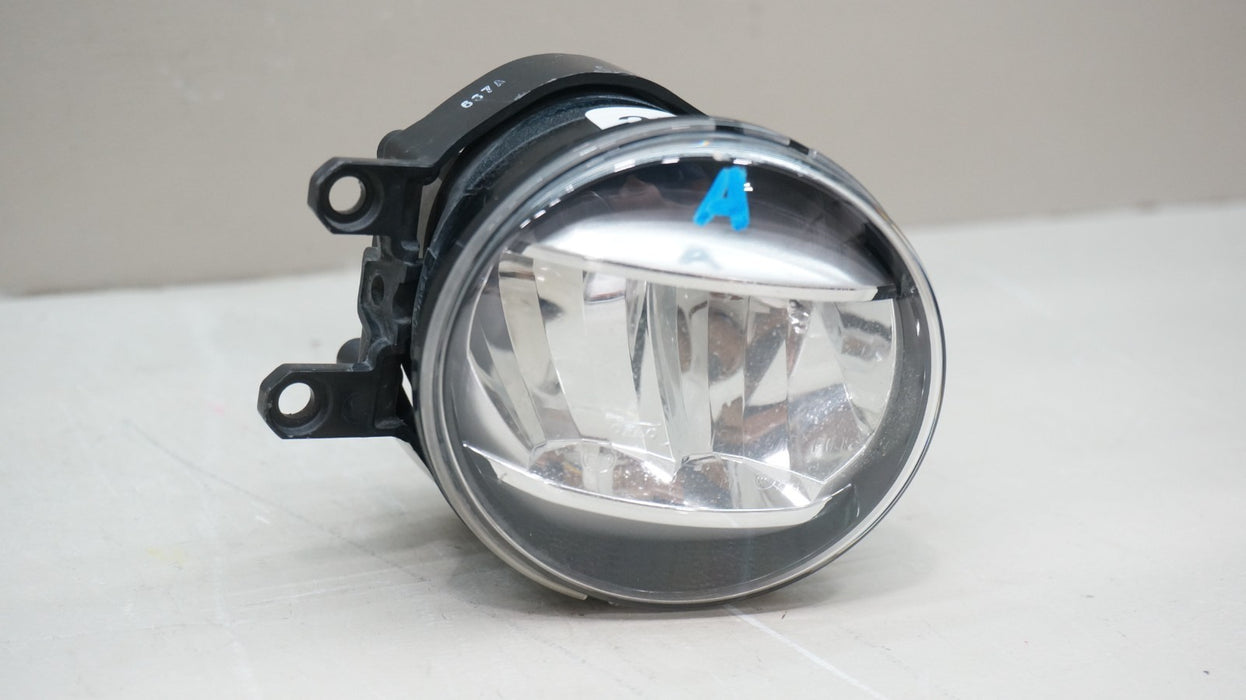 2014-2020 LEXUS RX IS ES FRONT RIGHT PASSENGER SIDE FOG LIGHT OEM