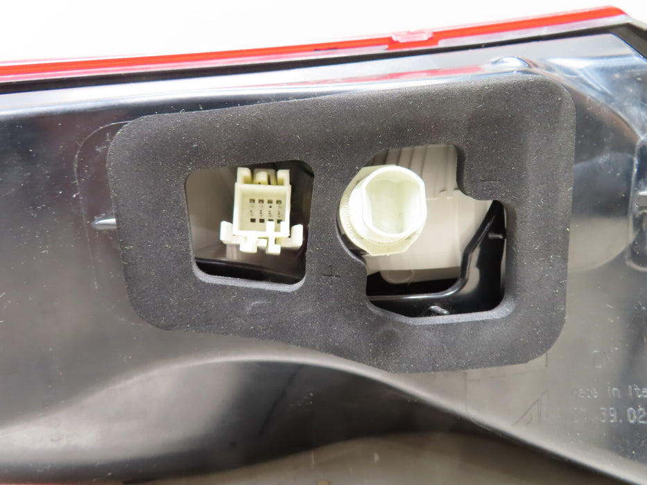 2012 - 2015 MERCEDES SLK 250 350 RH RIGHT TAIL LIGHT LAMP GENUINE OEM