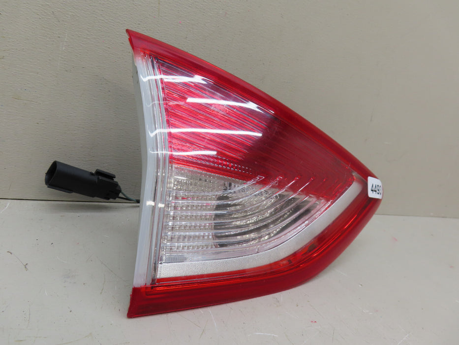 2013-2016 FORD ESCAPE REAR LEFT DRIVER SIDE TAIL LIGHT LAMP OEM