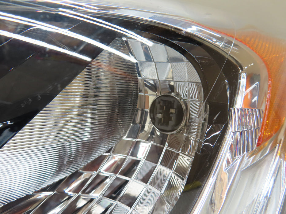 2016 2017 HONDA ACCORD FRONT LEFT DRIVER SIDE HEADLIGHT HALOGEN OEM