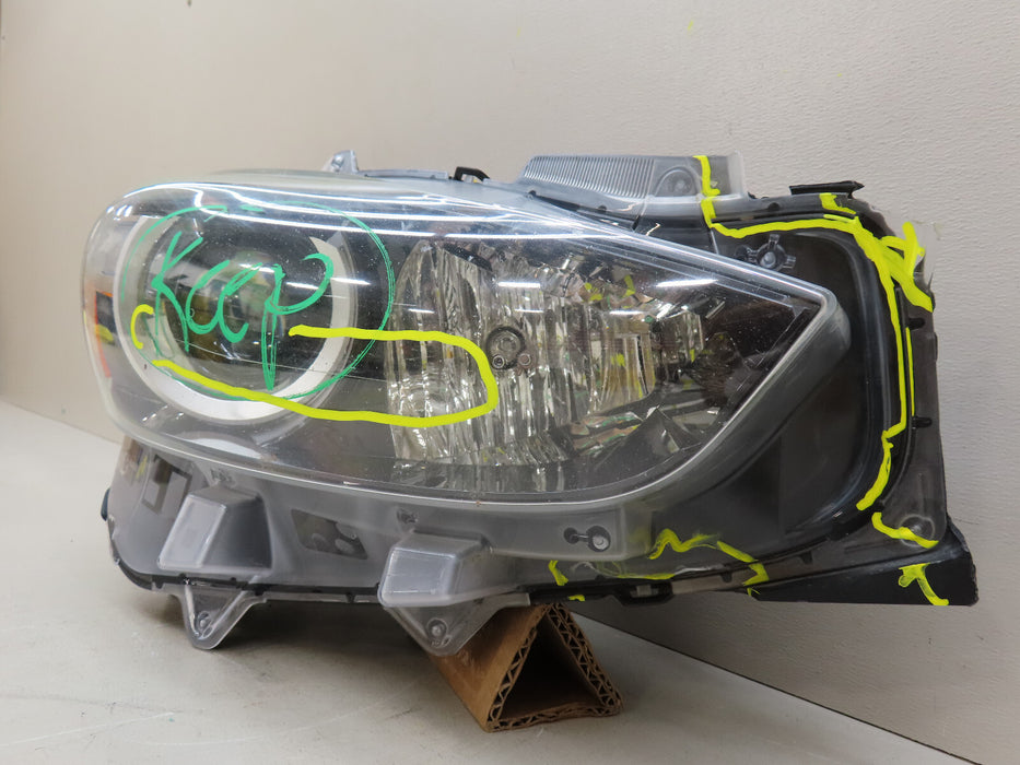 2017 2018 MAZDA 3 FRONT RIGHT PASSENGER HEADLIGHT HALOGEN OEM BACS-51030