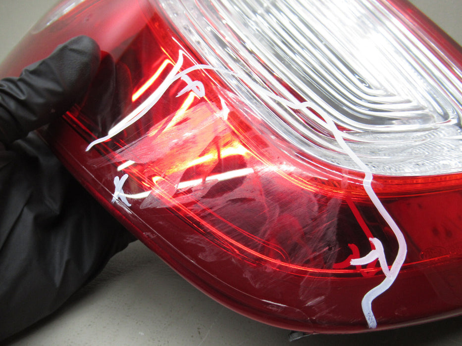 2011-2015 FORD EXPLORER REAR LEFT DRIVER SIDE TAIL LIGHT BRAKE STOP LAMP OEM