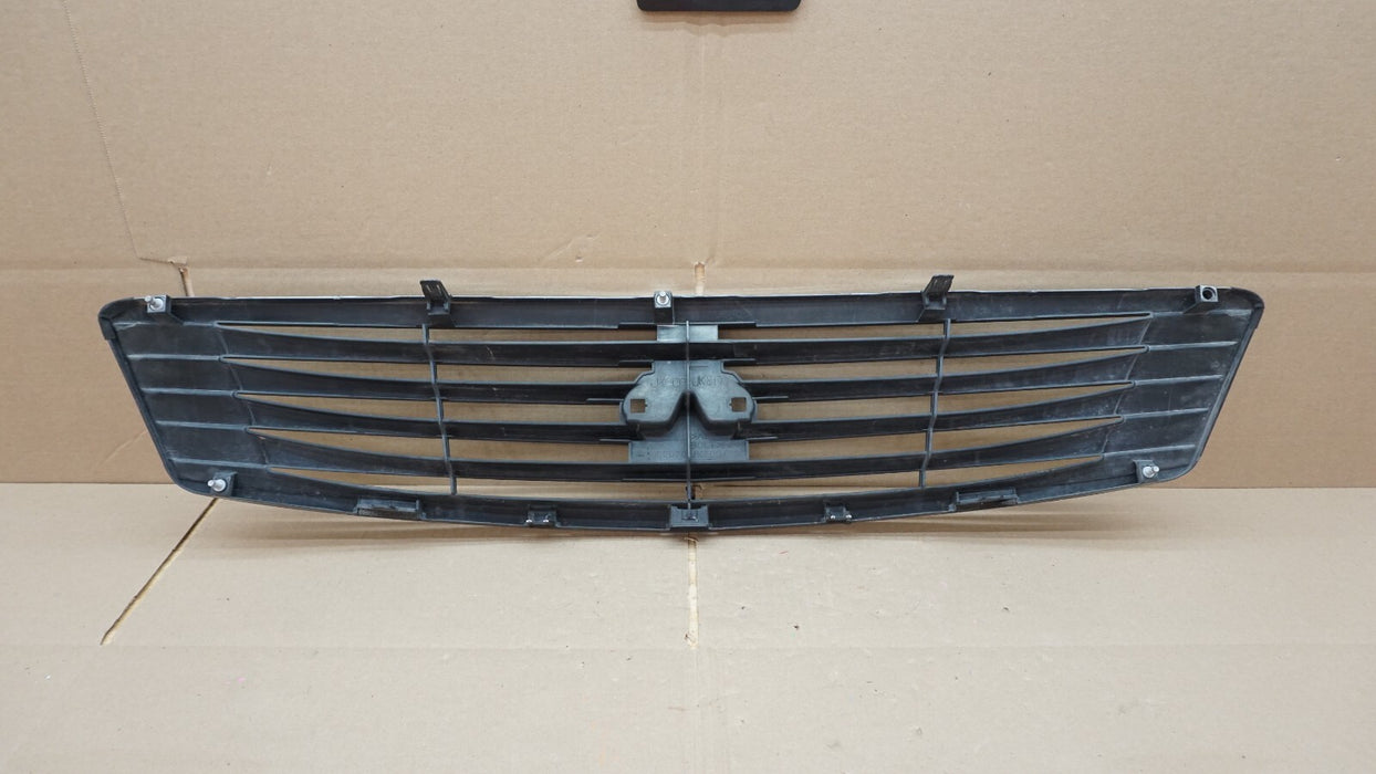 2007-2009 INFINITI G35 G37 FRONT BUMPER COVER GRILL GRILL SEDAN OEM 07 08 09