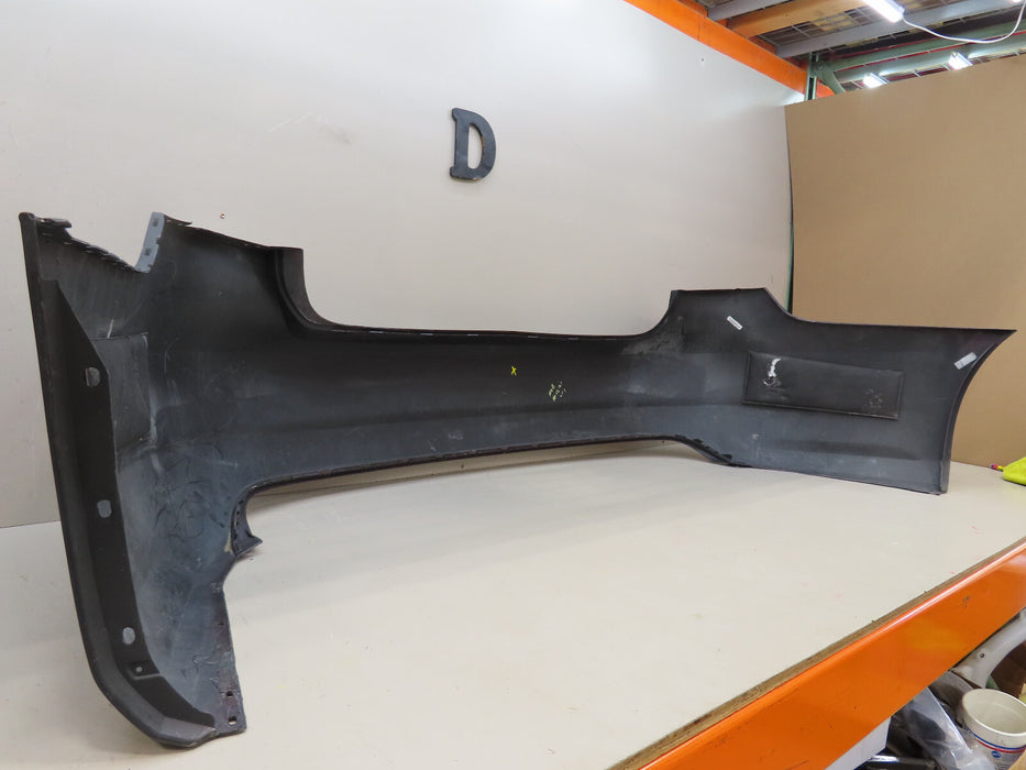 2014 2015 VOLKSWAGEN PASSAT SEDAN BUMPER COVER OEM 561 807 421