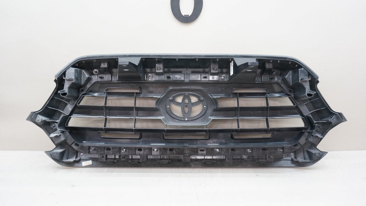 2016-2019 TOYOTA TACOMA FRONT RADIATOR GRILLE GRILL 53114-04140 OEM