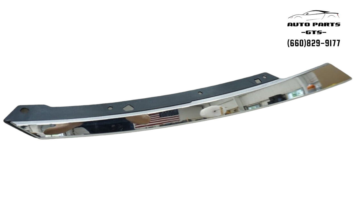 2016-2018 HONDA CIVIC FRONT RIGHT GRILLE EXTENSION MOLDING OEM 71123-TBA-A01