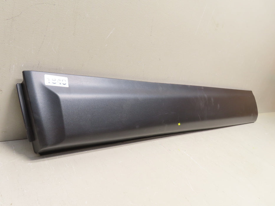 2017-2019 NISSAN ROGUE SPORT FRONT LEFT EXTERIOR LOWER DOOR TRIM OEM 80871-DF30A