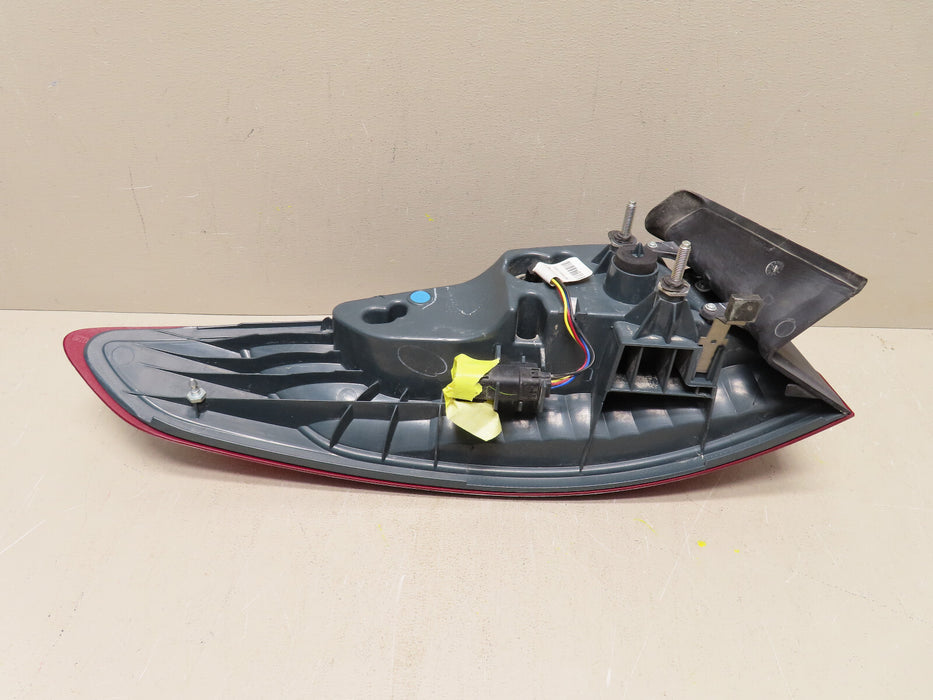 2013-2016 FORD FUSION REAR RIGHT PASSENGER OUTER TAIL LIGHT LED OEM.