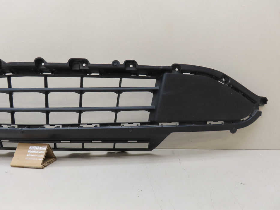 2018-2020 CHEVROLET TRAVERSE FRONT LOWER BUMPER GRILL GRILLE COVER OEM 84402021