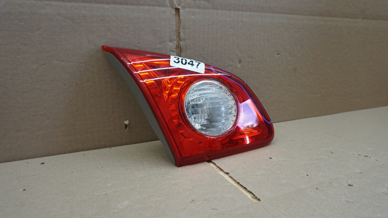 2008-2013 NISSAN ROGUE REAR LEFT DRIVER SIDE INNER TAIL LIGHT LAMP OEM