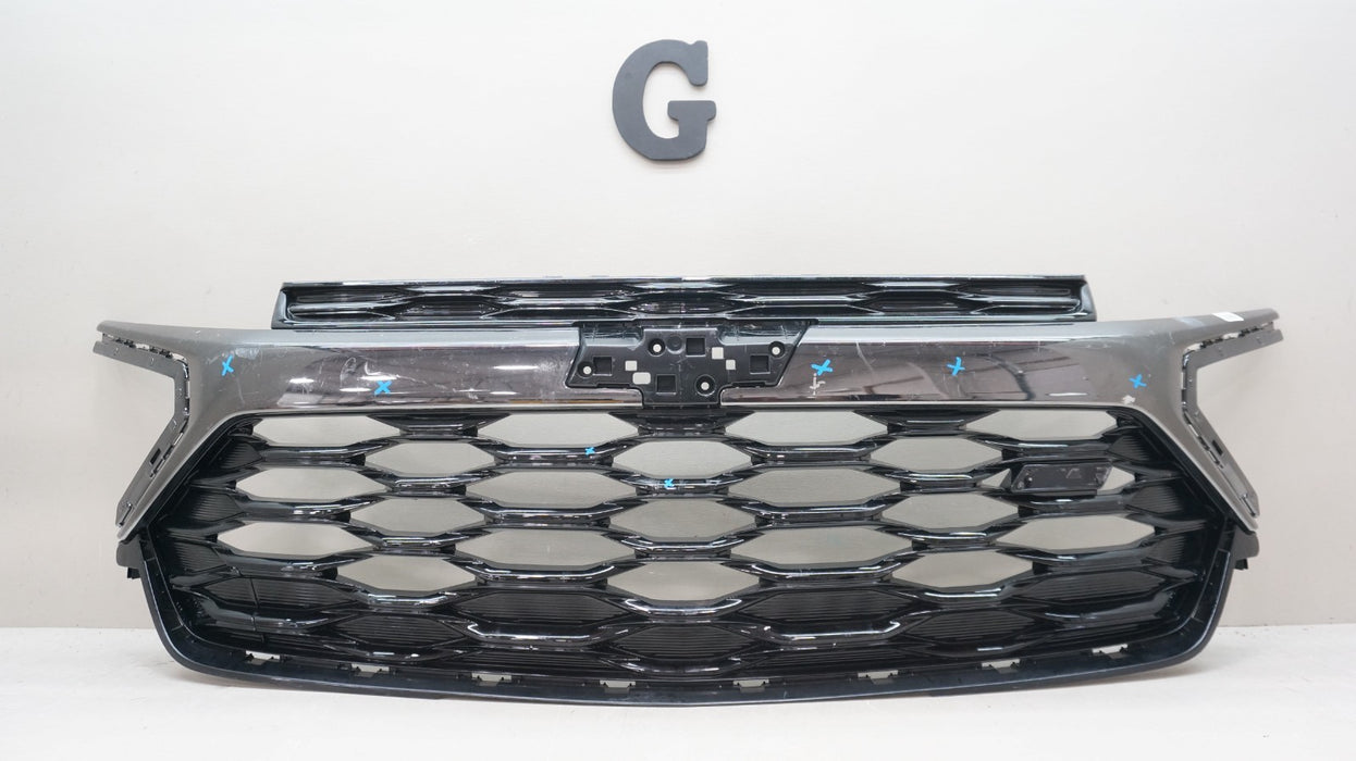 2024-2026 CHEVROLET TRAILBLAZER RS FRONT RADIATOR GRILLE GRILL 42883408 OEM