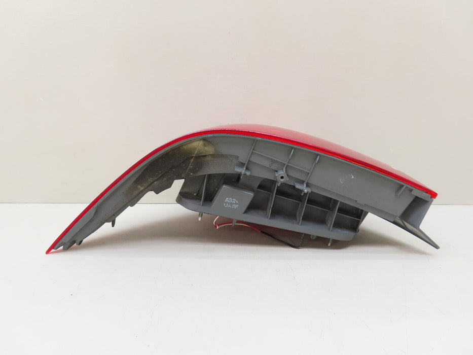 2006 2007 HONDA ACCORD REAR LEFT DRIVER SIDE TAIL LIGHT OEM