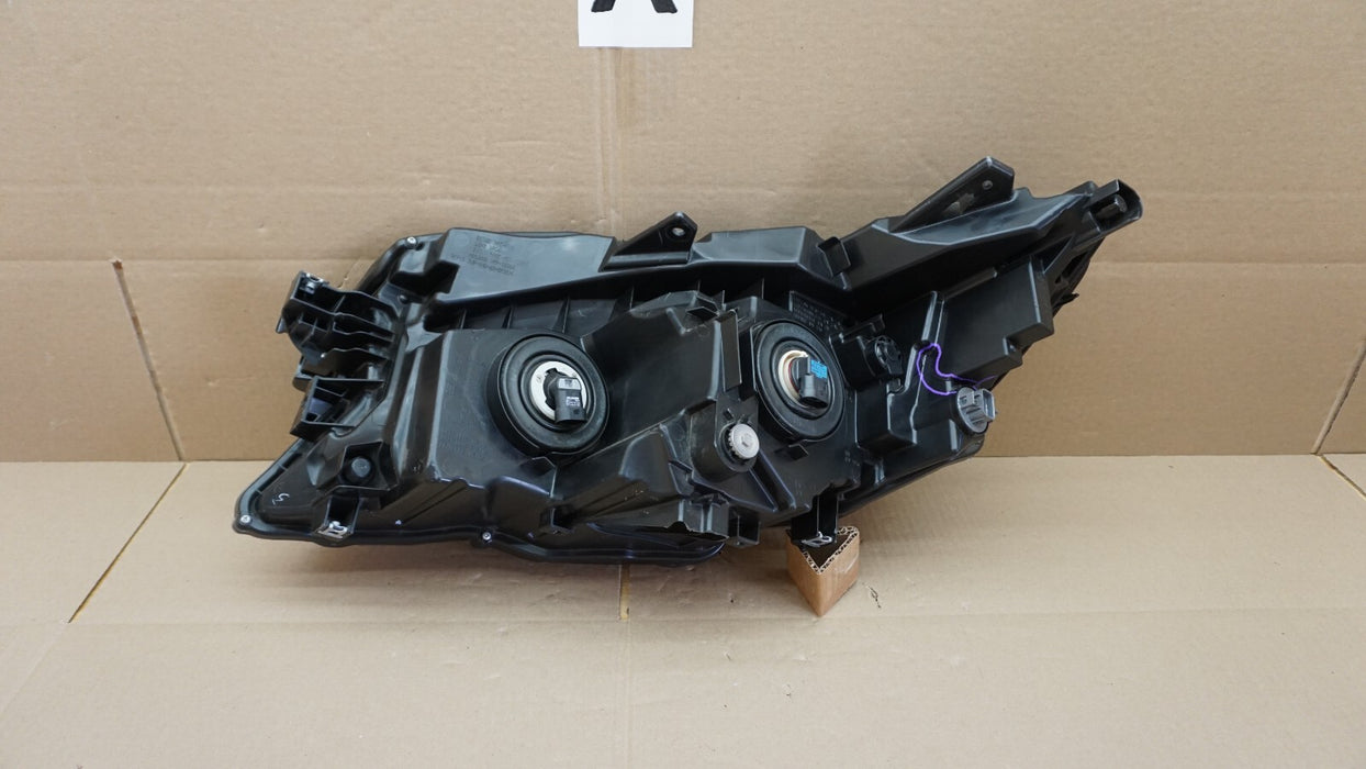 2016-2020 HONDA CR-V FROTN RIGHT PASSENGER SIDE HEADLIGHT HEAD HALOGEN LAMP OEM