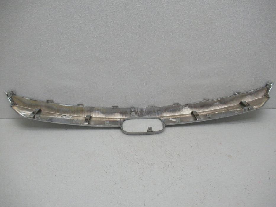 2018-2020 HONDA ACCORD FRONT CENTER GRILLE TRIM EMBLEM BEZEL MOLDING CHROME OEM