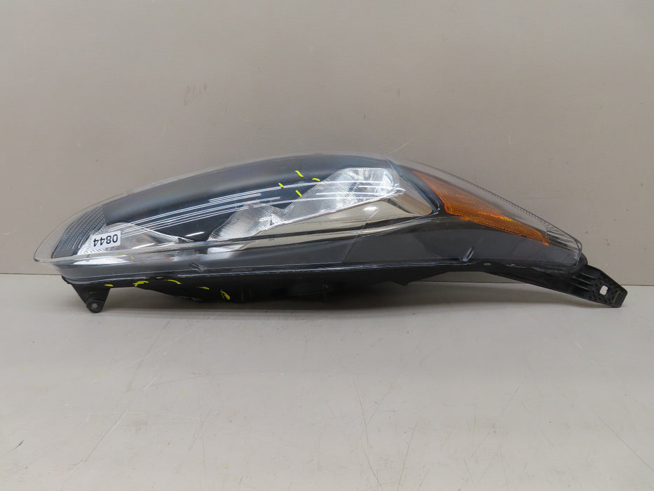 2014-2019 FORD FIESTA FRONT RIGHT PASSENGER SIDE HEADLIGHT HALOGEN OEM