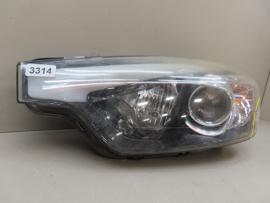 2014-2016 KIA FORTE FRONT LEFT DRIVER SIDE HEADLIGHT LAMP HALOGEN OEM
