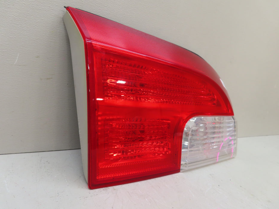 2010-2017 GMC TERRAIN LEFT DRIVER SIDE INNER TAIL LIGHT OEM