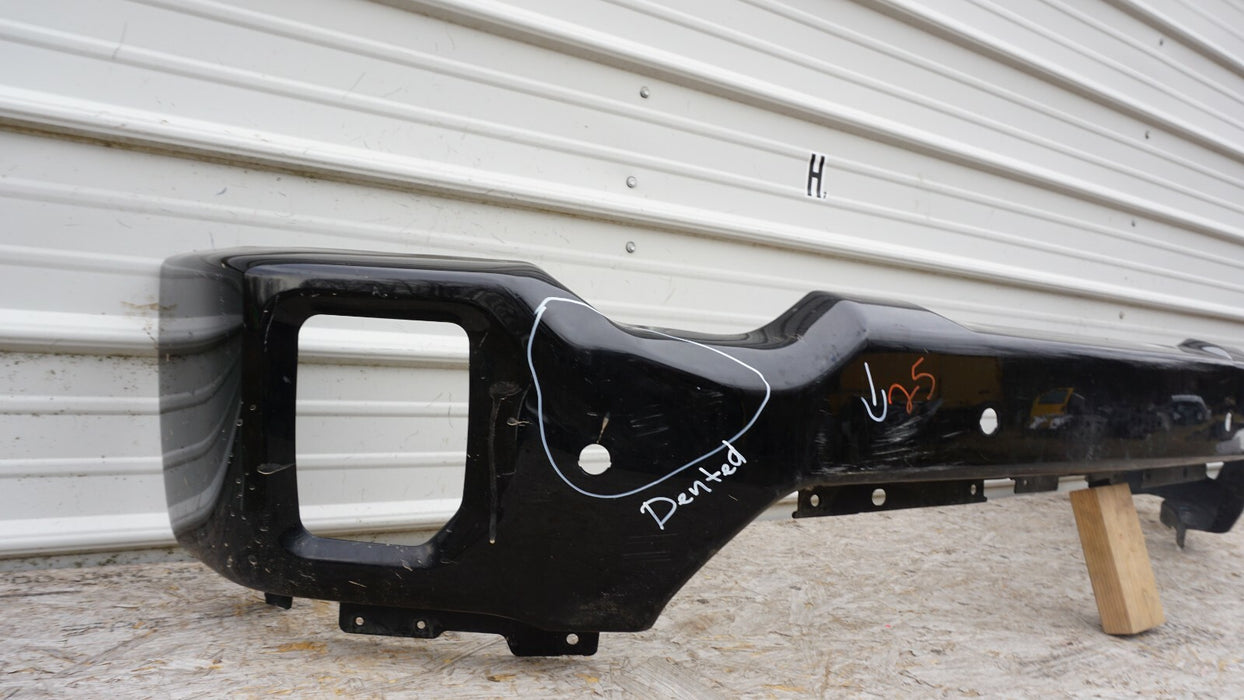 2020-2021 GMC SIERRA 2500HD / 3500HD DENALI FRONT BUMPER COVER 84682983 OEM