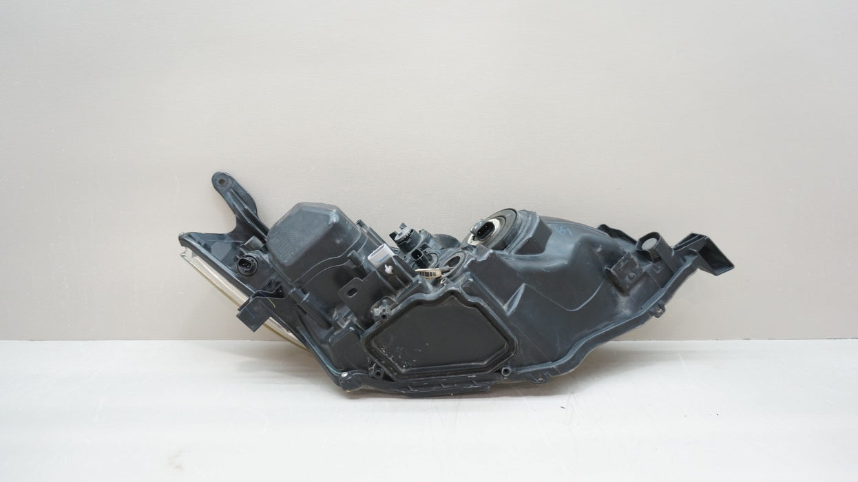 2014-2016 TOYOTA COROLLA FRONT LEFT DRIVER SIDE HALOGEN HEADLIGHT OEM