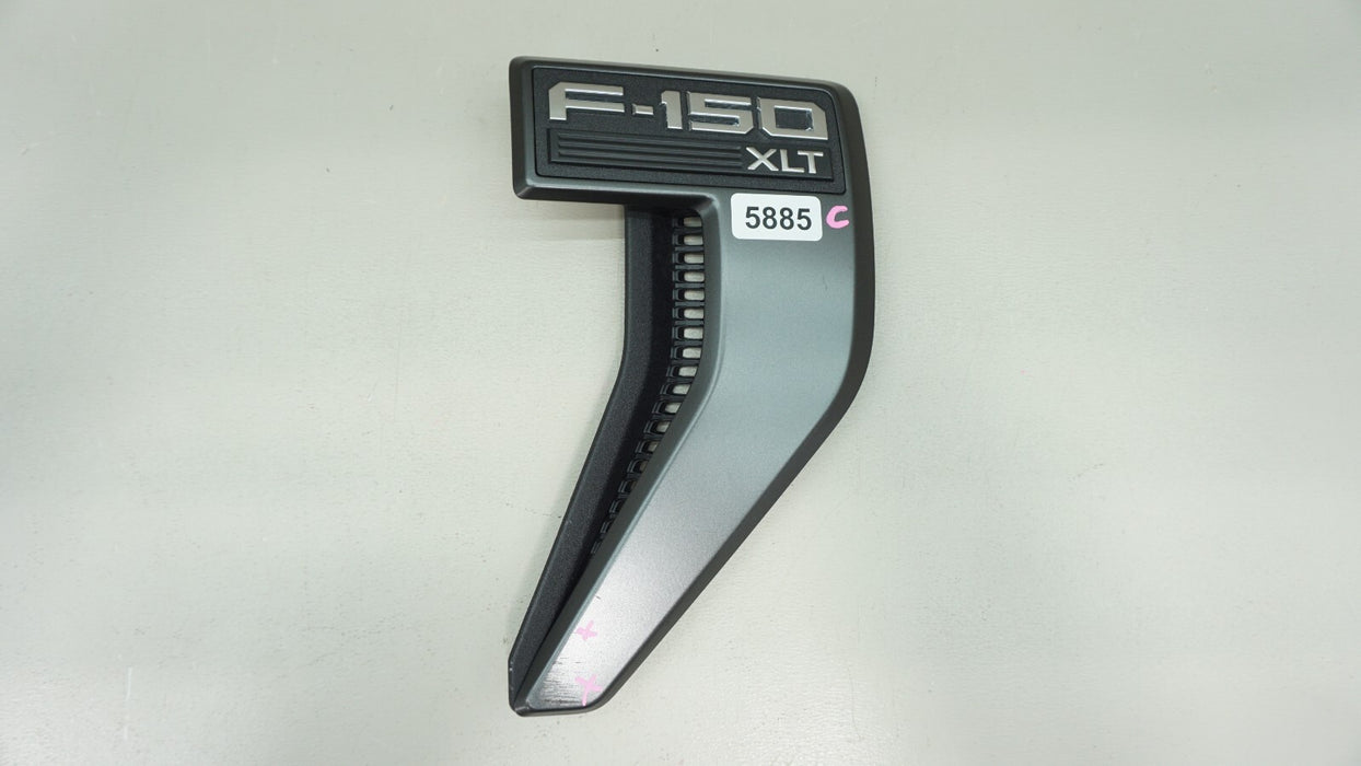 2021-2023 FORD F-150 F150 XLT FRONT LEFT DRIVER SIDE FENDER EMBLEM TRIM OEM