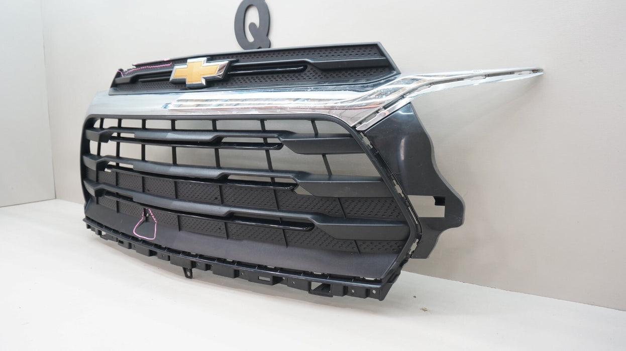 2021-2022 CHEVROLET TAHOE FRONT RADIATOR GRILLE GRILL OEM 42756111