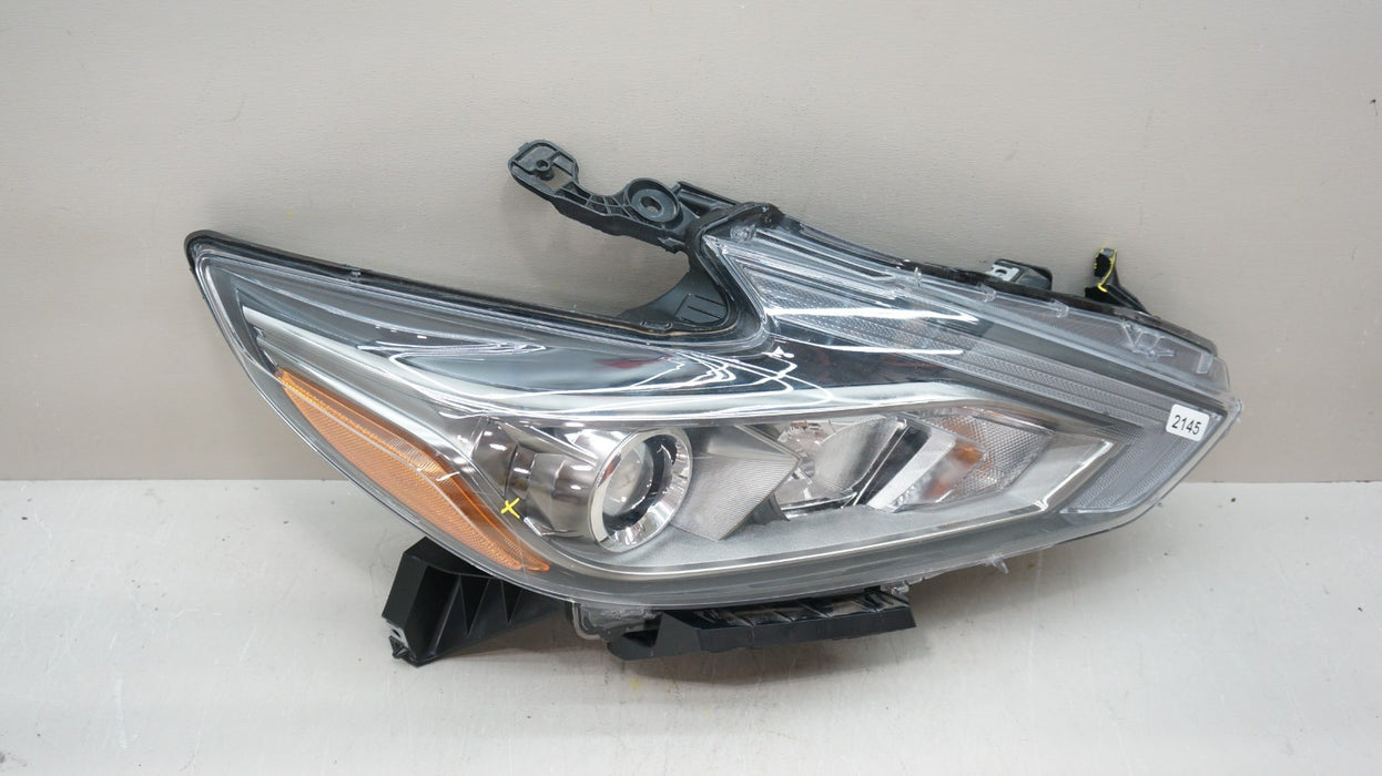 2016-2018 NISSAN ALTIMA FRONT RIGHT PASSENGER SIDE HALOGEN HEADLIGHT OEM