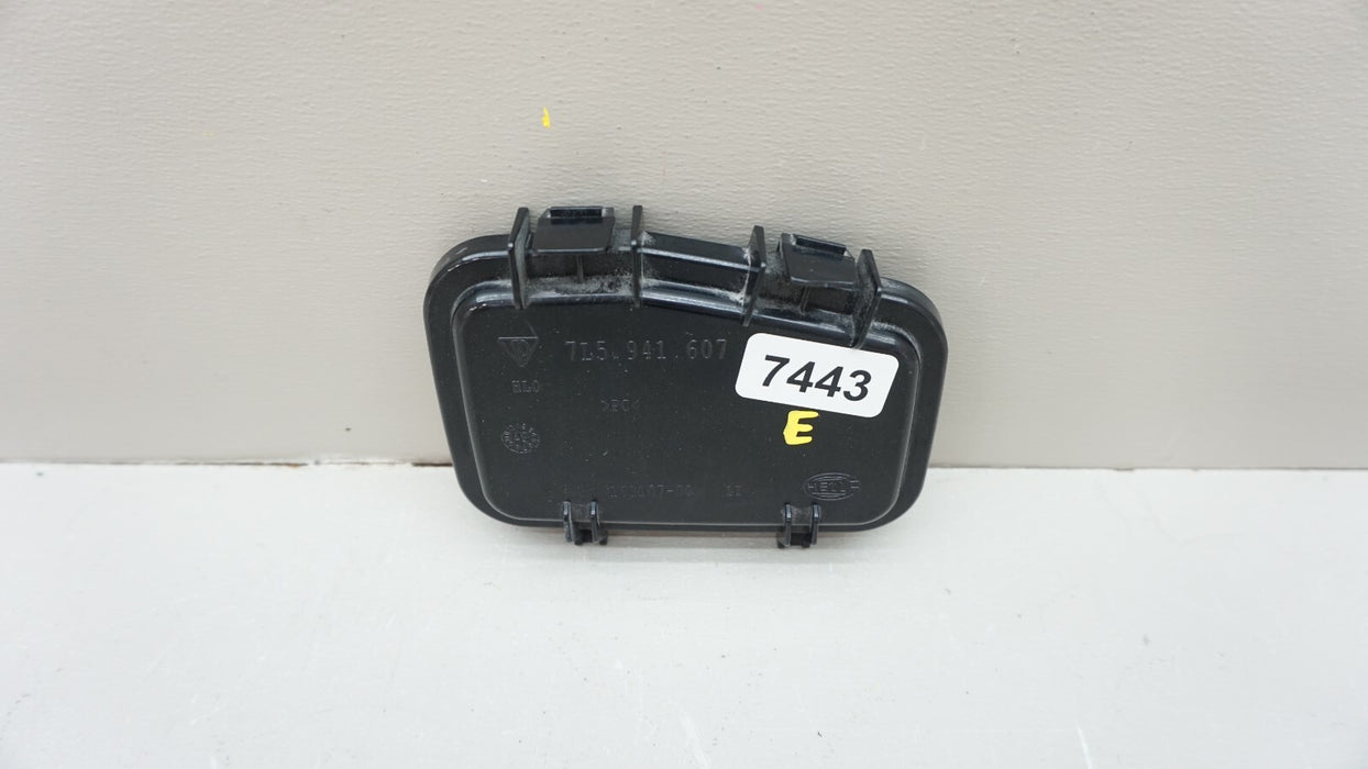 2007-10 PORSCHE CAYENNE 957 FRONT LEFT DRIVER HEADLIGHT HIGH BEAM REAR COVER CAP