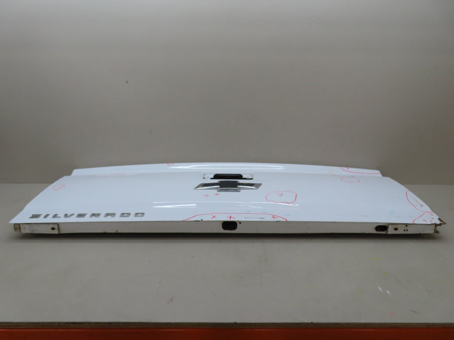 2016-2018 CHEVROLET SILVERADO 1500 2500 3500 HD REAR TAILGATE W/ EMBLEM OEM