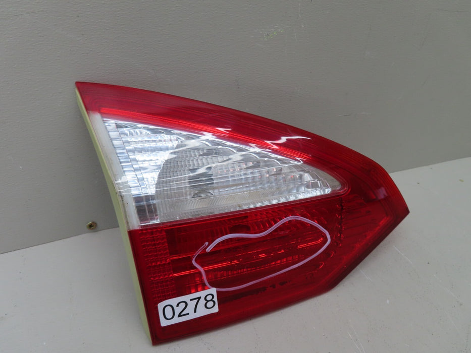 2014-2019 FORD FIESTA REAR RIGHT PASSENGER SIDE INNER TAIL LIGHT STOP LAMP OEM