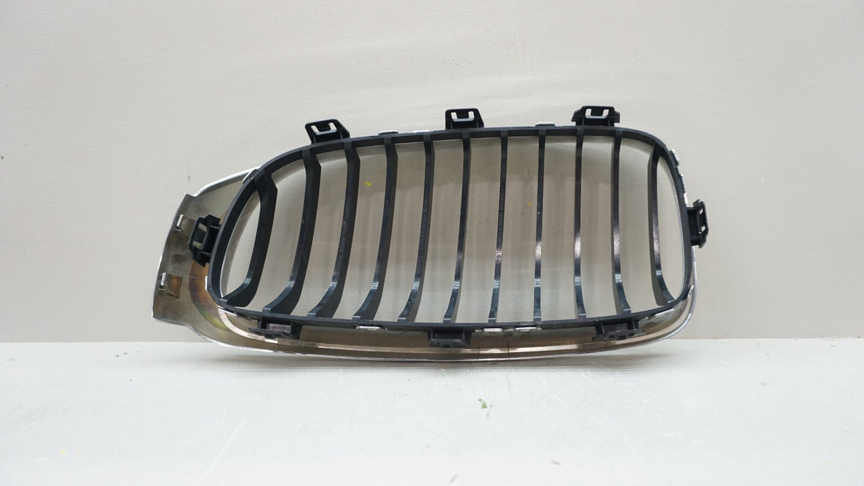 2014-2016 BMW 328I GT FRONT UPPER RH RIGHT RADIATOR GRILLE GRILL OEM 7294804