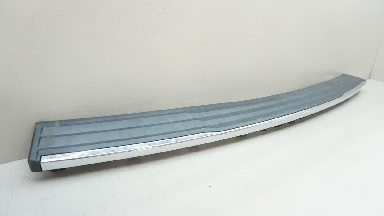2015-2020 CHEVROLET TAHOE GMC YUKON REAR BUMPER STEP PLATE COVER OEM 29936468