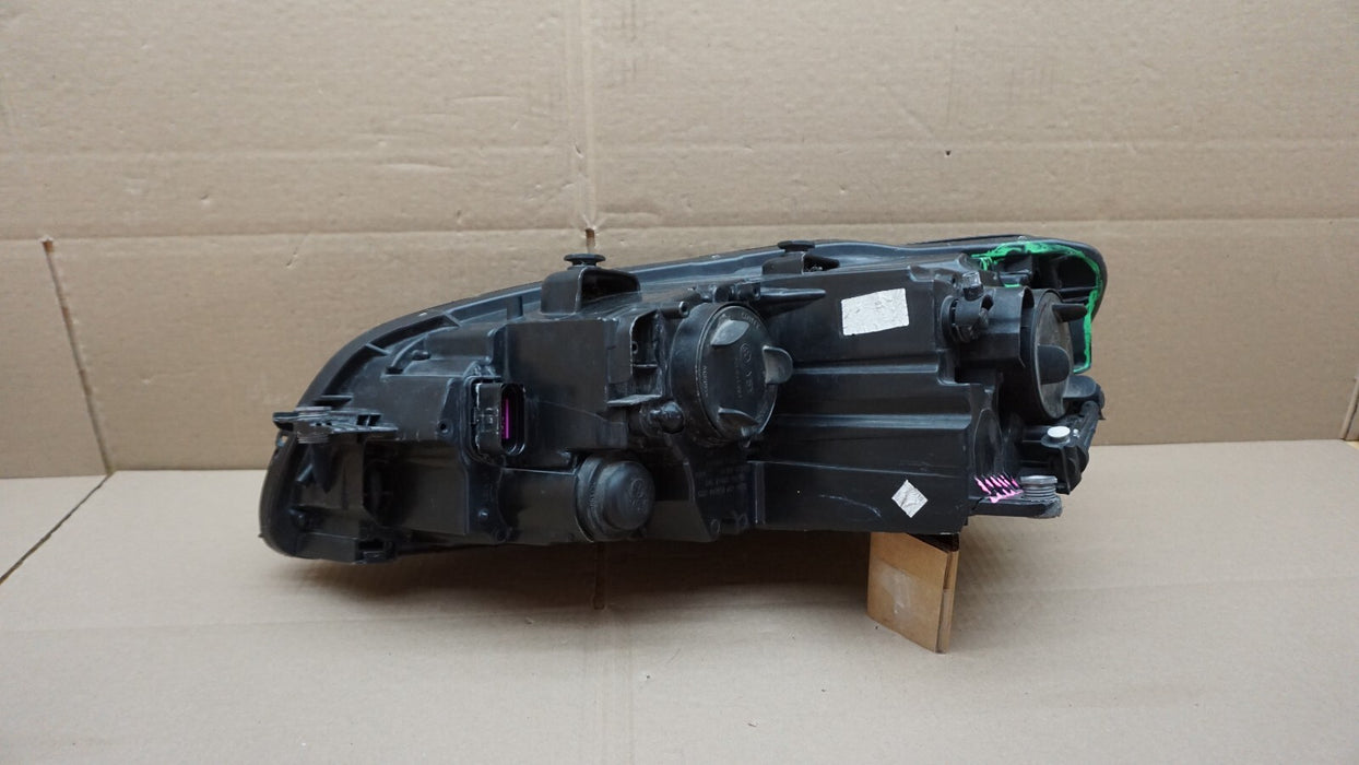 2012-2015 VOLKASWAGEN PASSAT FRONT RIGHT PASSENGER SIDE HEADLIGHT OEM
