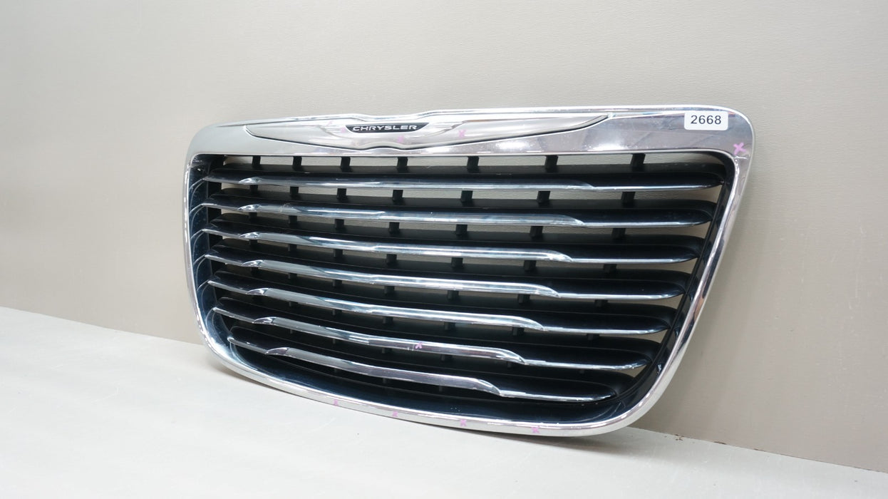 2011-2014 CHRYSLER 300 300C FRONT BUMPER RADIATOR CHROME GRILLE OEM