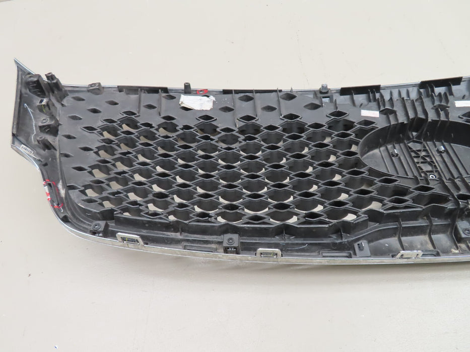 2016-2017 KIA SORENTO FRONT BUMPER RADIATOR COVER GRILLE GRILL WITH EMBLEM OEM