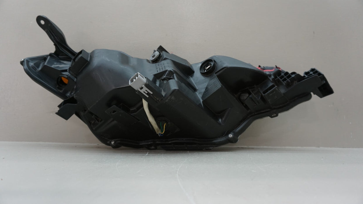 2017-2019 TOYOTA COROLLA FRONT LH LEFT DRIVER SIDE HEADLIGHT OEM