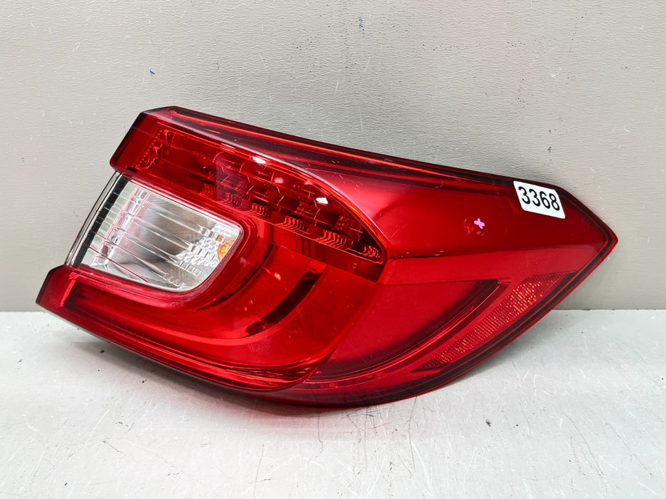2018-2022 HONDA ACCORD RH RIGHT OUTER TAIL LIGHT OEM