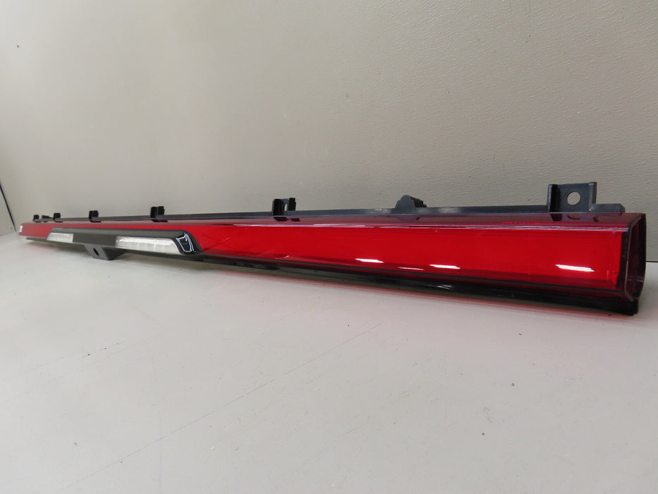 2022-2024 FORD F150 F-150 LIGHTNING REAR CENTER TAILGATE TAIL LIGHT LED OEM