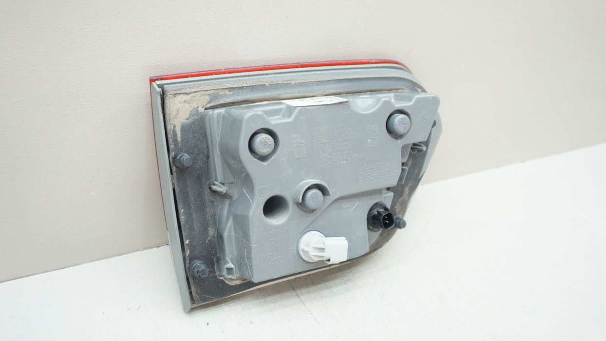 2014-2021 JEEP GRAND CHEROKEE REAR RIGHT PASSENGER SIDE INNER TAIL LIGHT OEM