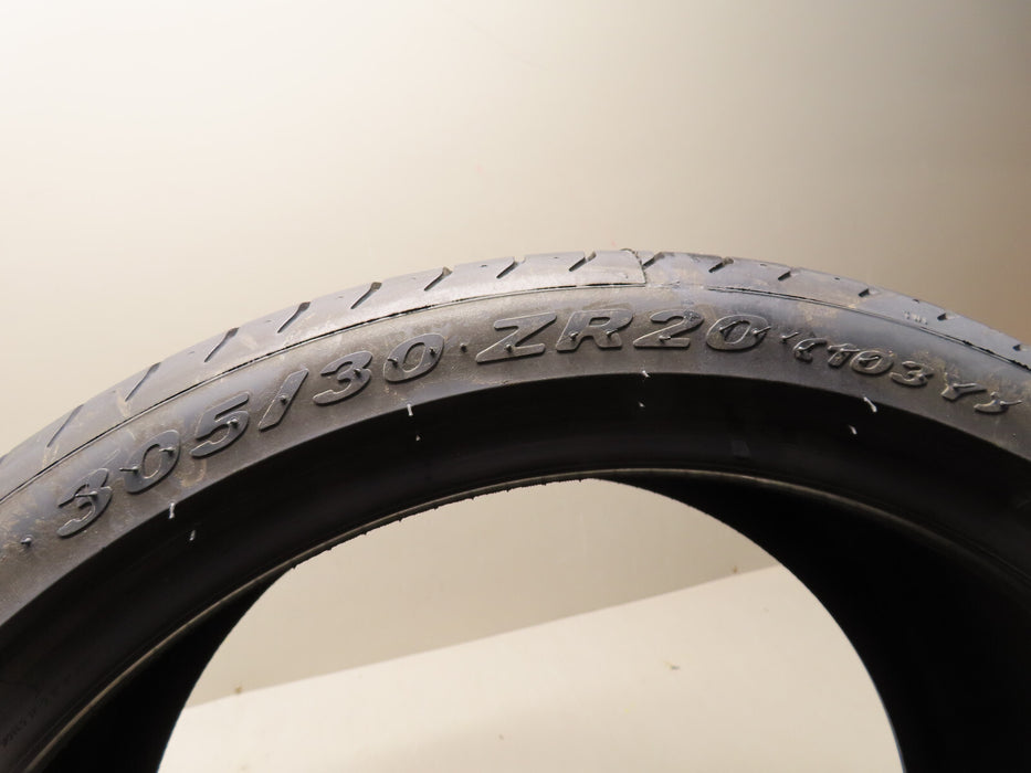 NEW PIRELLI P ZERO - 305/30zr20 OEM