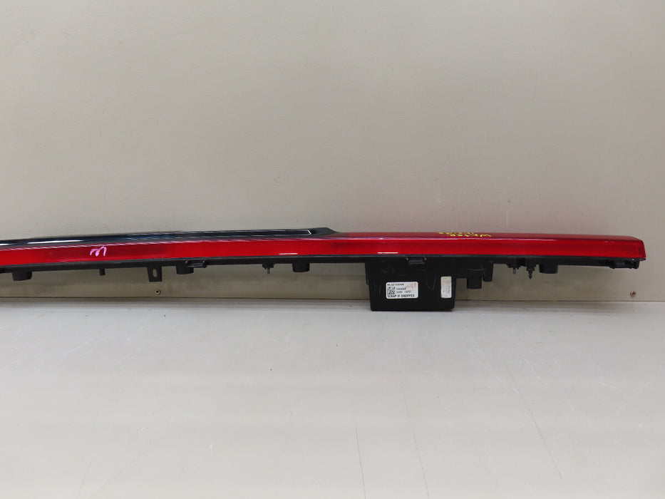 2022-2024 FORD F150 F-150 LIGHTNING REAR CENTER TAILGATE TAIL LIGHT LED OEM