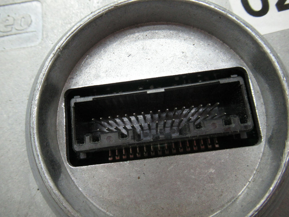 2015 - 2017 CADILLAC ESCALADE DRL LED BALLAST CONTROL COMPUTER MODULE 15 OEM