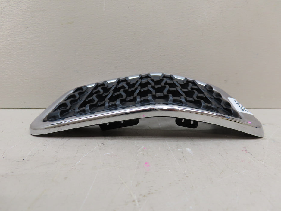 2019-2020 Jeep Cherokee Front HOOD Grille Insert #2 OEM 68323778AB-2