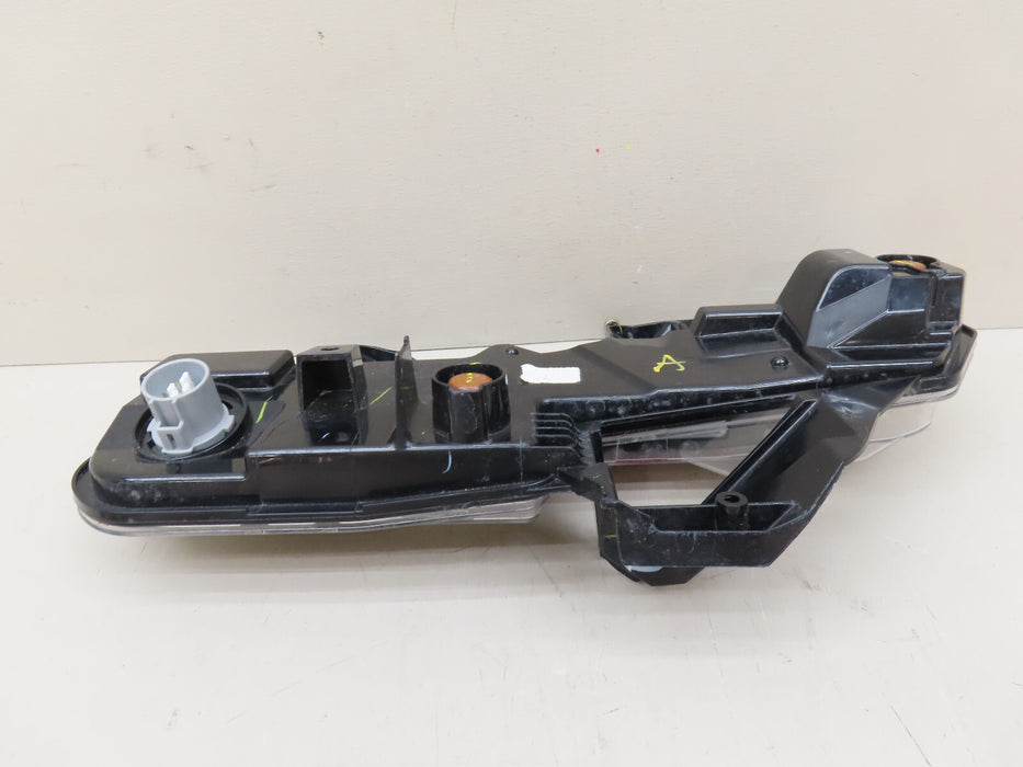 2020-2022 MAZDA CX-30 FRONT RIGHT PASSENGER SIDE FOG LIGHT DRL OEM DFR5-51060