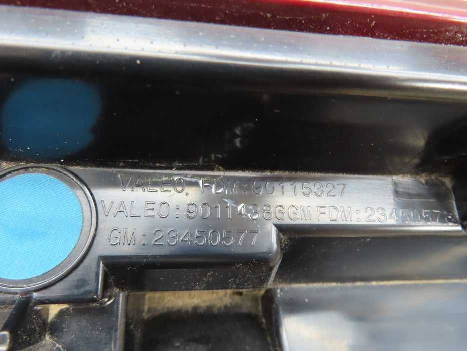 2019-2023 CHEVROLET GMC SILVERADO/SIERRA 3RD BRAKE TAIL LIGHT OEM 84419006